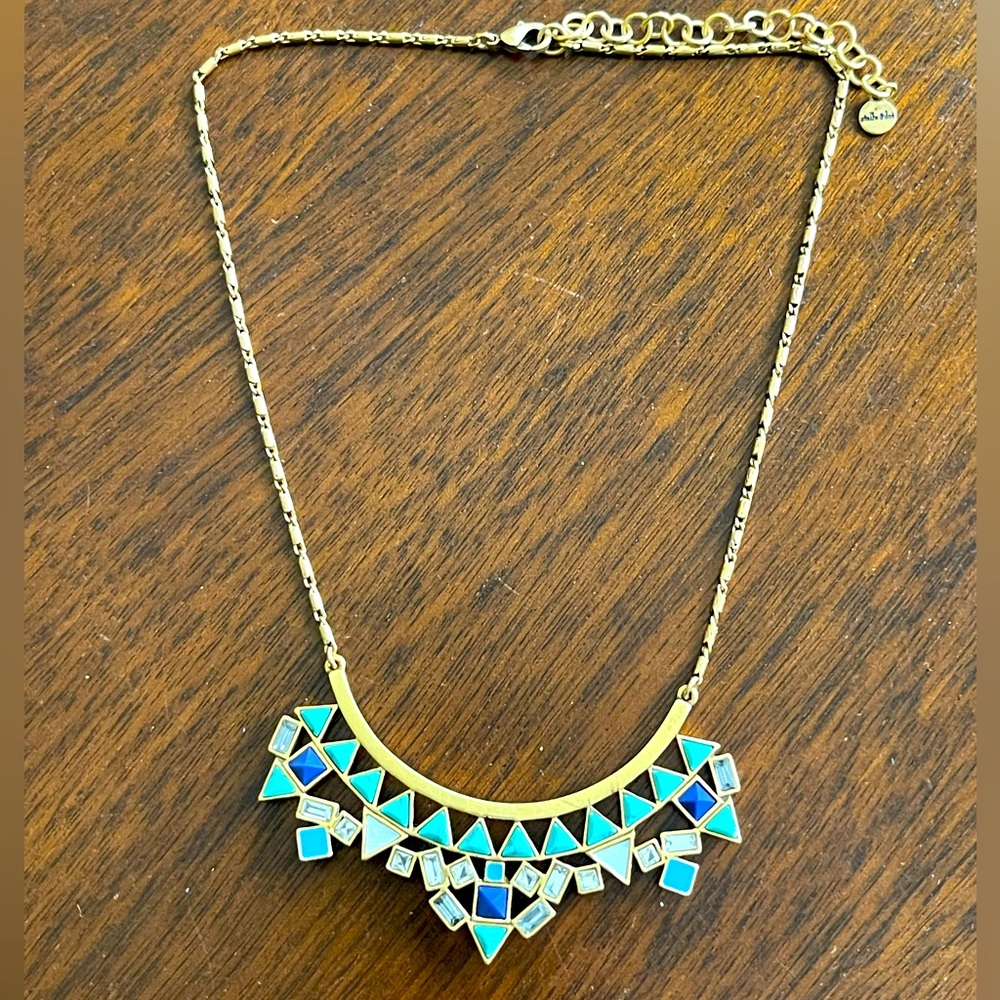 STELLA & DOT Brushed Brass Convertible cut stone Statement Necklace